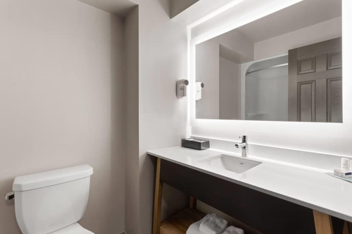 Super 8 by Wyndham Sault Ste Marie On