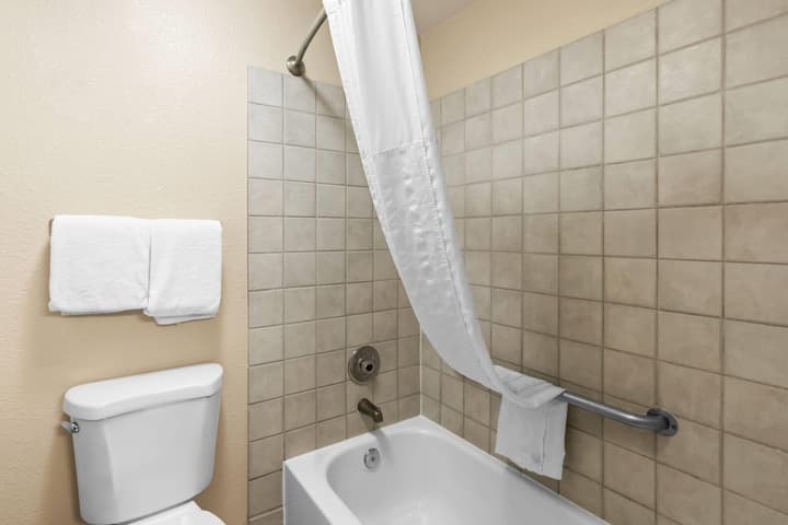 Baymont by Wyndham Yakima Riverfront