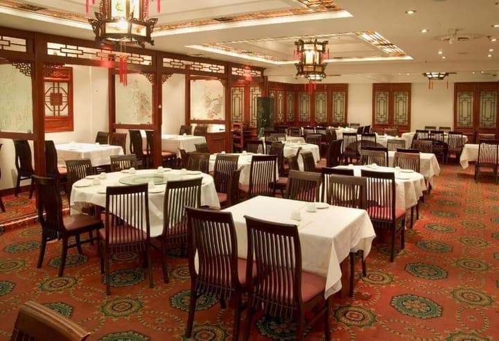 Red Lion Inn and Suites