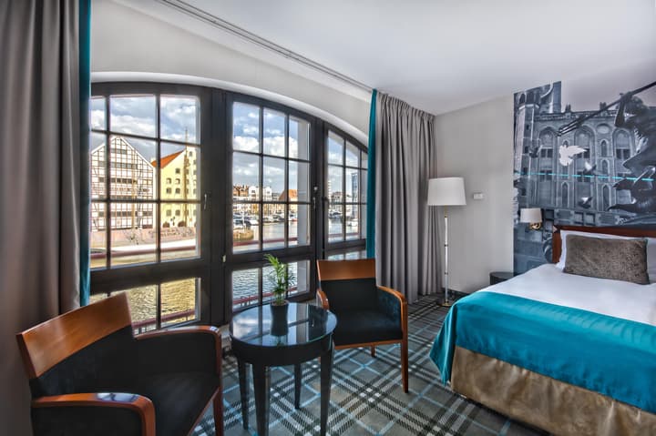 Hanza Hotel