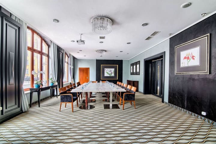 Hanza Hotel