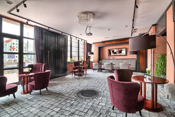 Hanza Hotel