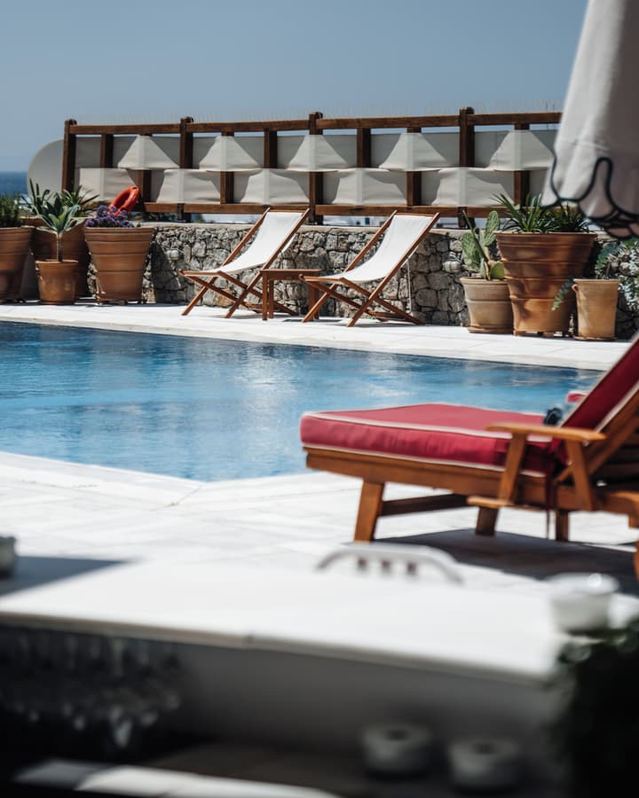 Pelican Bay Hotel