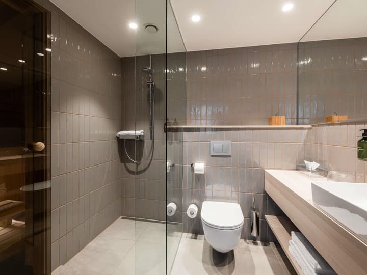 Oru Hub Hotel Tallinn - Handwritten Collection