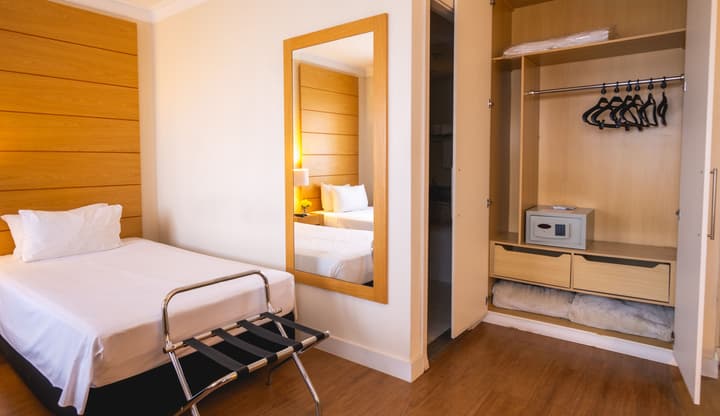 Esuites Congonhas by Atlantica