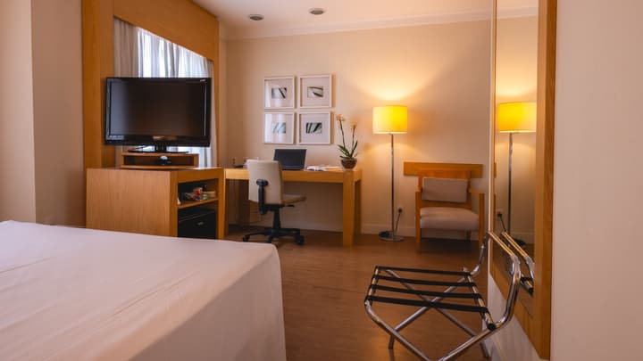 Esuites Congonhas by Atlantica
