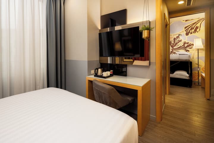 Holiday Inn Milan - Garibaldi Station by IHG