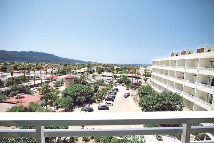 Atlantis Hotel