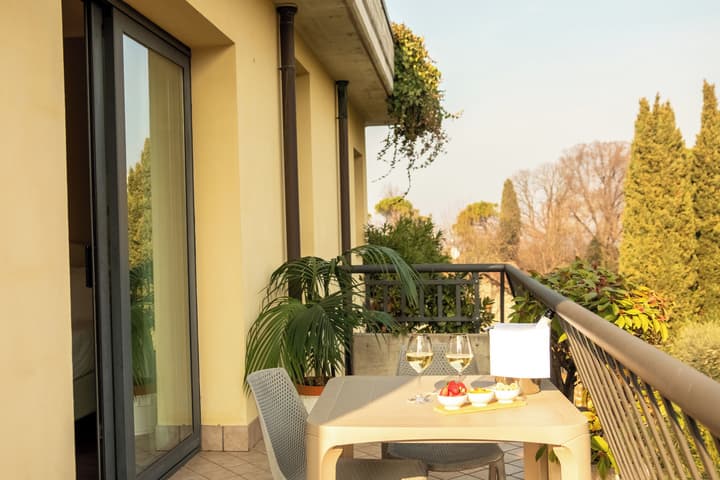Admiral Hotel Villa Erme
