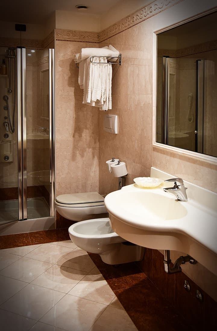 Admiral Hotel Villa Erme
