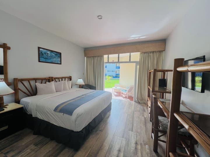 Toby's Resort