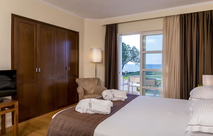 Neptune Luxury Resort