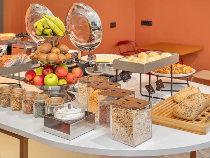 B&B Hotel Milano Cologno Studios