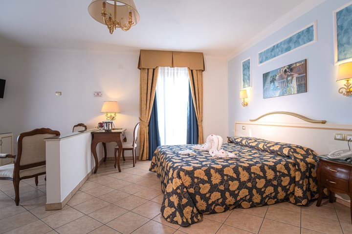 Hotel Ristorante Borgo La Tana