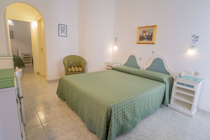 Hotel Ristorante Borgo La Tana