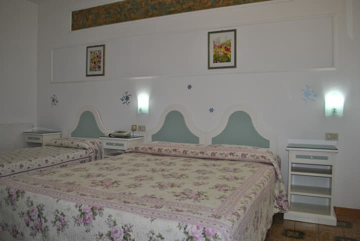 Hotel Ristorante Borgo La Tana