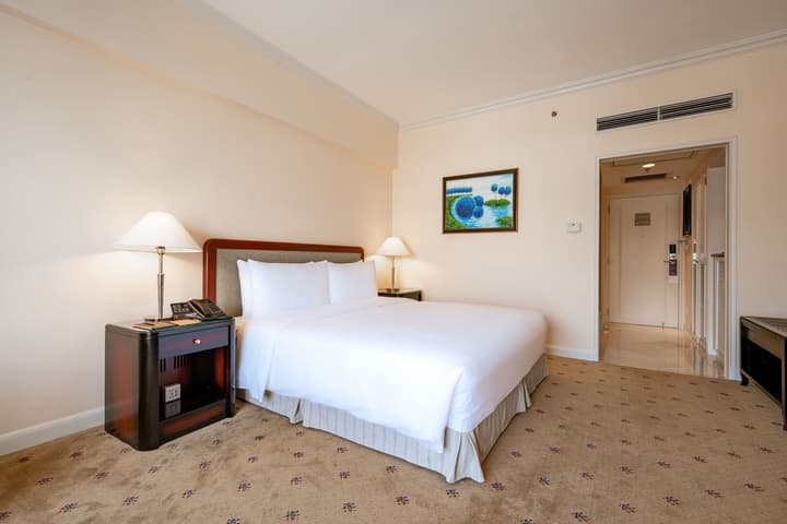 Lotte Hotel Saigon