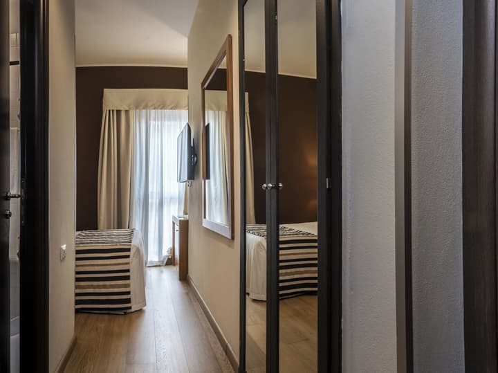Sardegna Hotel, Suites & Restaurant