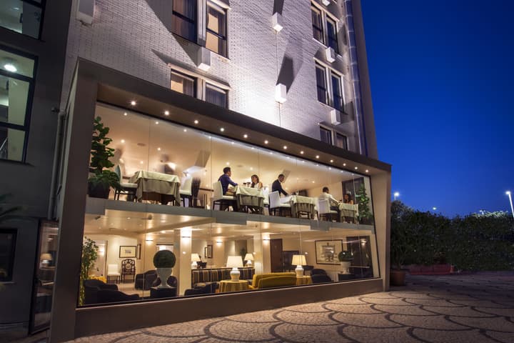 Sardegna Hotel, Suites & Restaurant