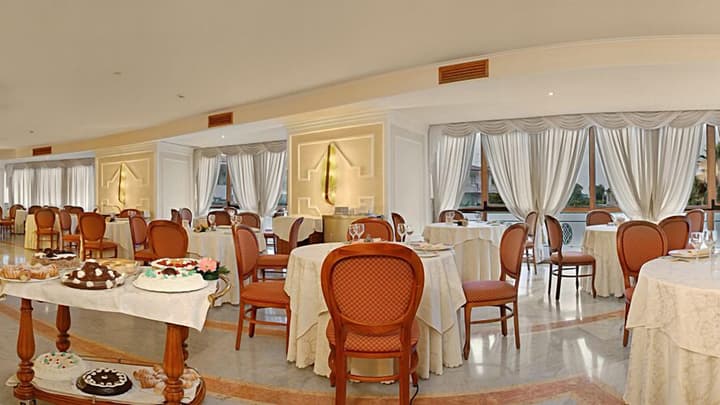 Grand Hotel La Pace