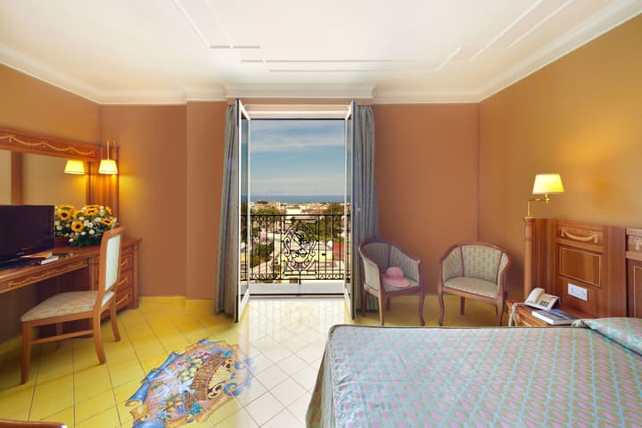 Grand Hotel La Pace