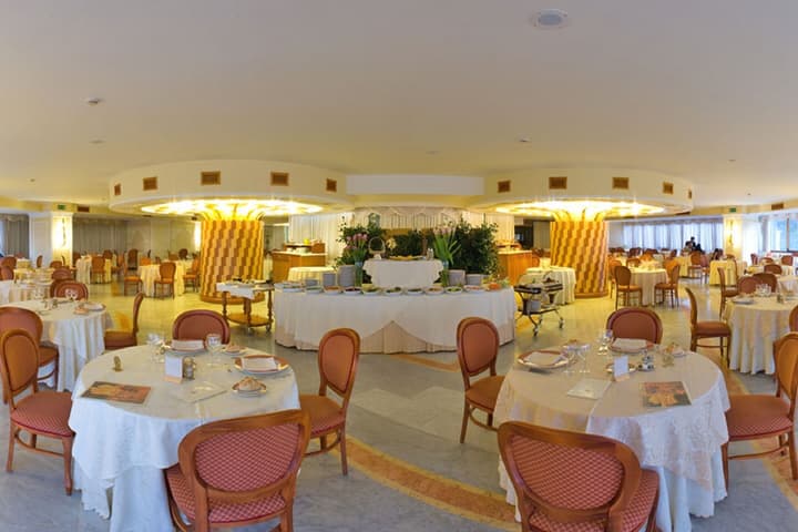Grand Hotel La Pace