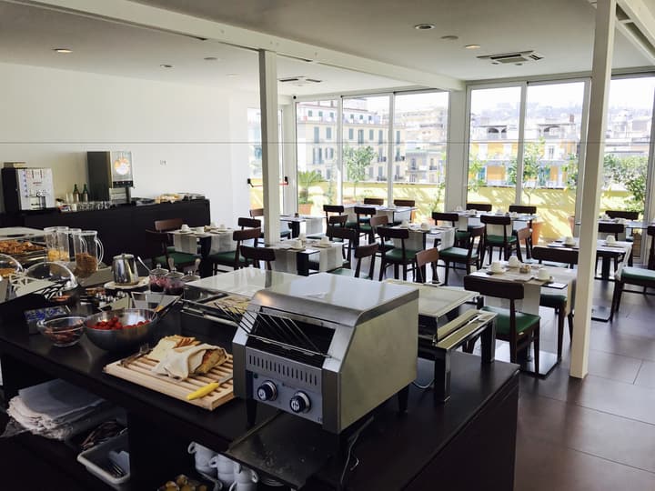Best Western Plus Hotel Plaza