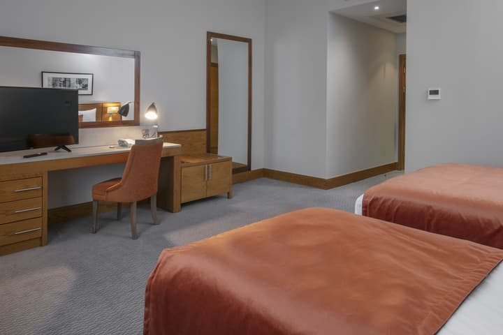 The Crown London, WorldHotels Distinctive