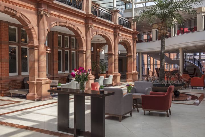 The Crown London, WorldHotels Distinctive
