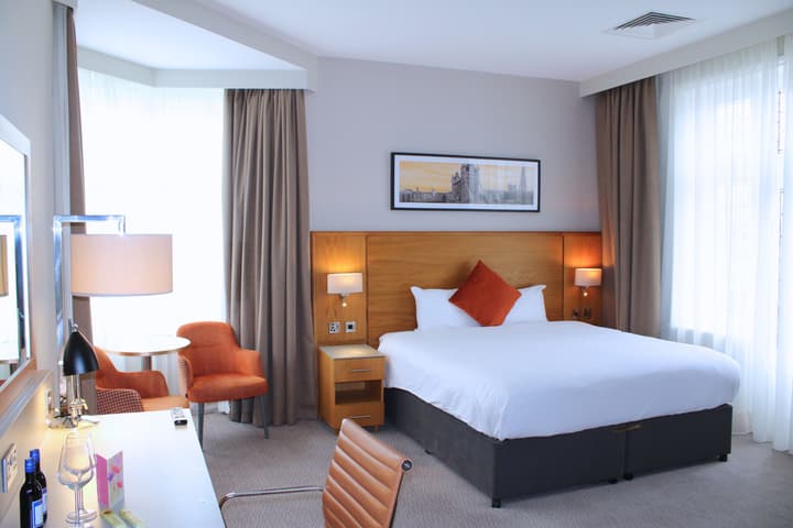 The Crown London, WorldHotels Distinctive