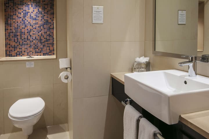 The Crown London, WorldHotels Distinctive