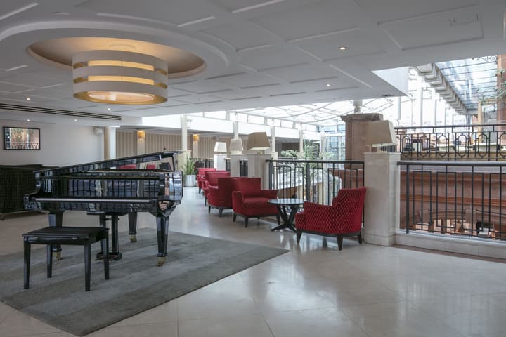 The Crown London, WorldHotels Distinctive