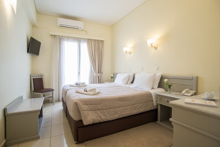 Parnassos Delphi Hotel