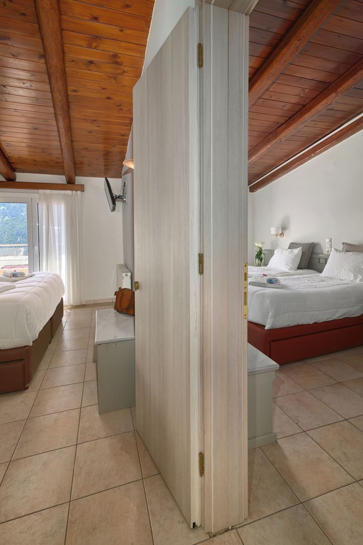 Parnassos Delphi Hotel