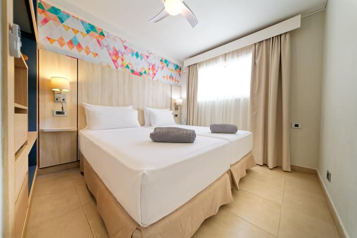 Servatur Isora Suites