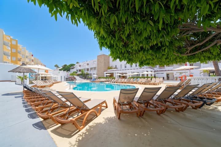 Servatur Isora Suites