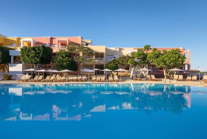 Servatur Isora Suites