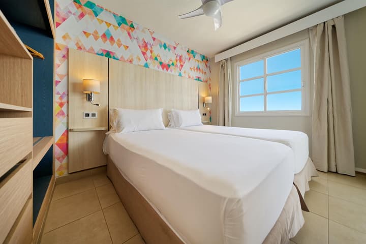 Servatur Isora Suites