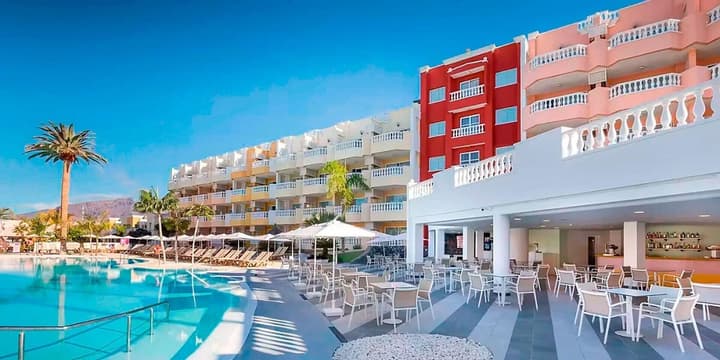 Servatur Isora Suites