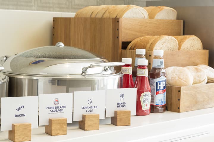 Holiday Inn Express London - Park Royal by IHG