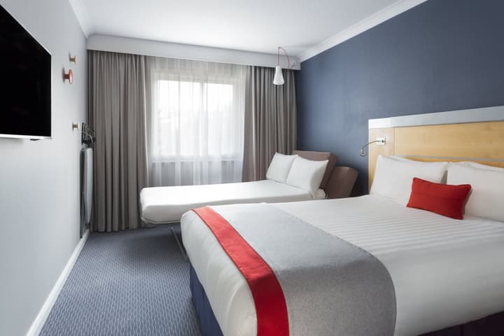 Holiday Inn Express London - Park Royal by IHG