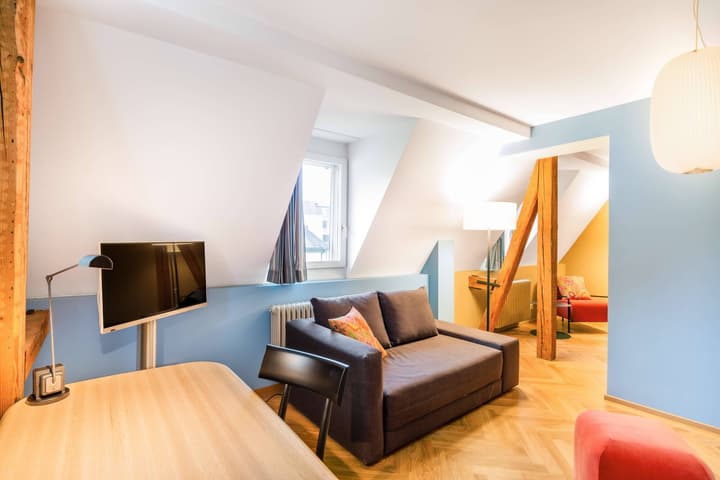 Alma Hotel - Boutique hideaway by the lake with rooftop and ladies-only wellness