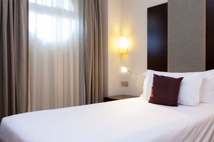 URH Palacio de Oriol Hotel