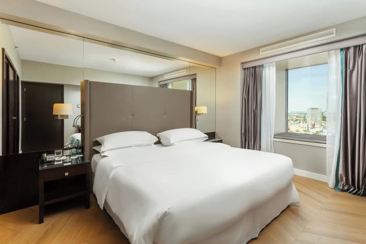 Sheraton Bucharest Hotel