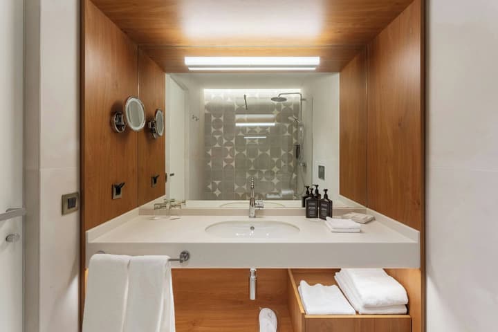 Sheraton Bucharest Hotel