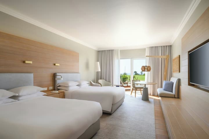Praia D'El Rey Marriott Golf & Beach Resort