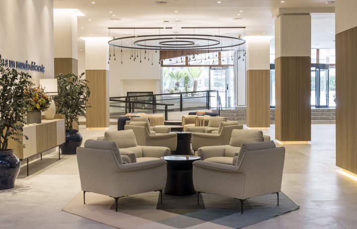 Hotel ILUNION Les Corts Spa