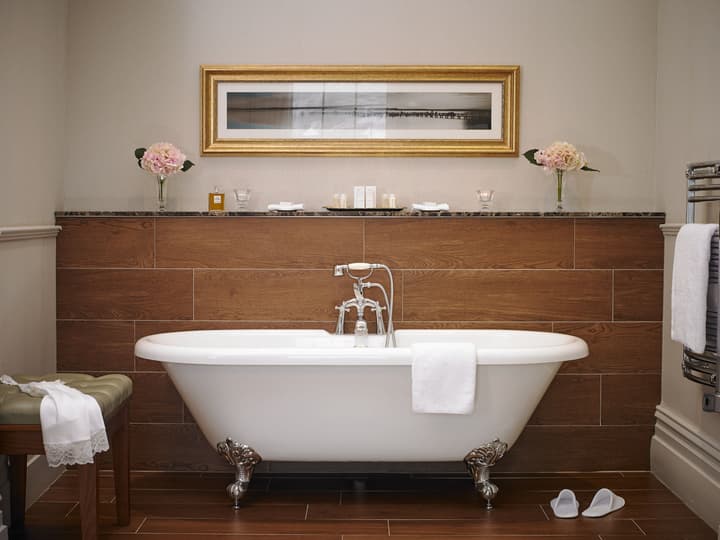 Actons Hotel