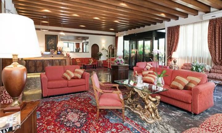 Pinewood Hotel Rome