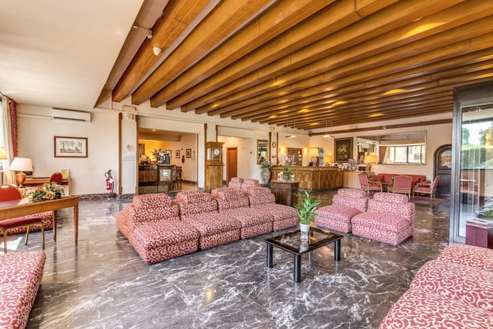 Pinewood Hotel Rome